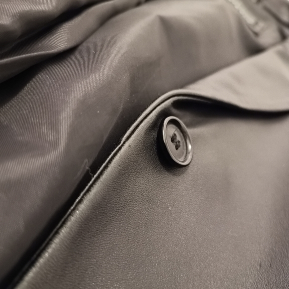 Leather coats from Manteaux Manteaux real leather - Picture 10 of 17